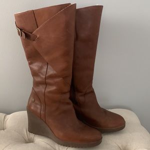 UGG - Shearling boots